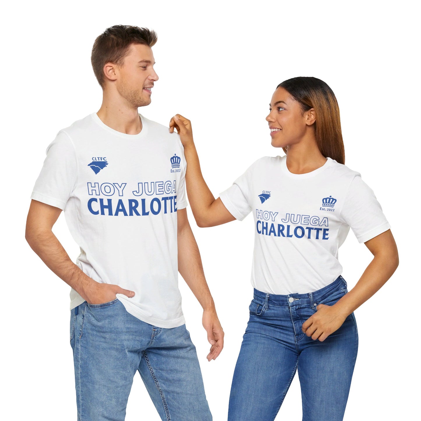 Hoy Juega Charlotte Unisex Sleeve Tee